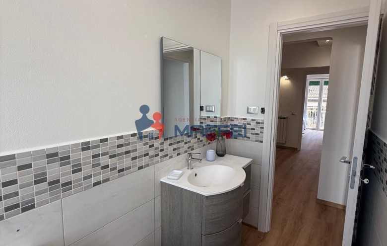 Appartamento in vendita a Viareggio