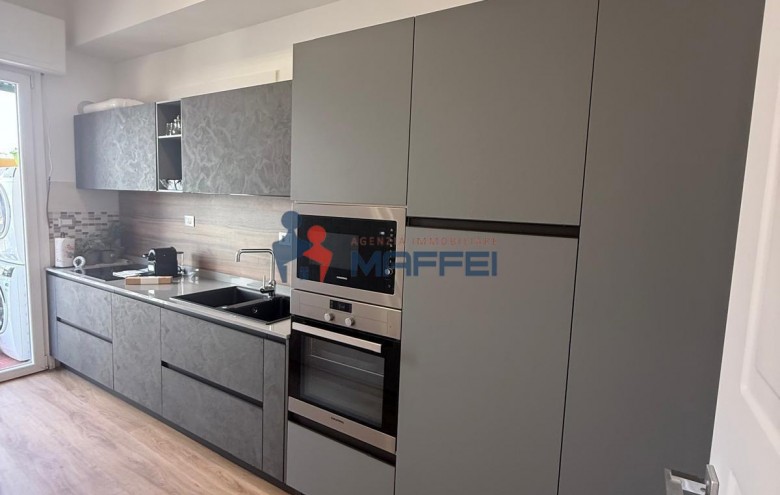 Appartamento in vendita a Viareggio