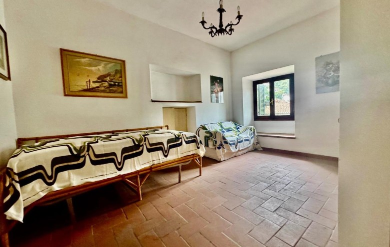 Bifamiliare in vendita a Montignoso