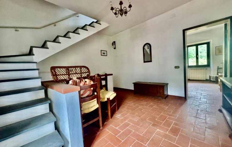 Bifamiliare in vendita a Montignoso