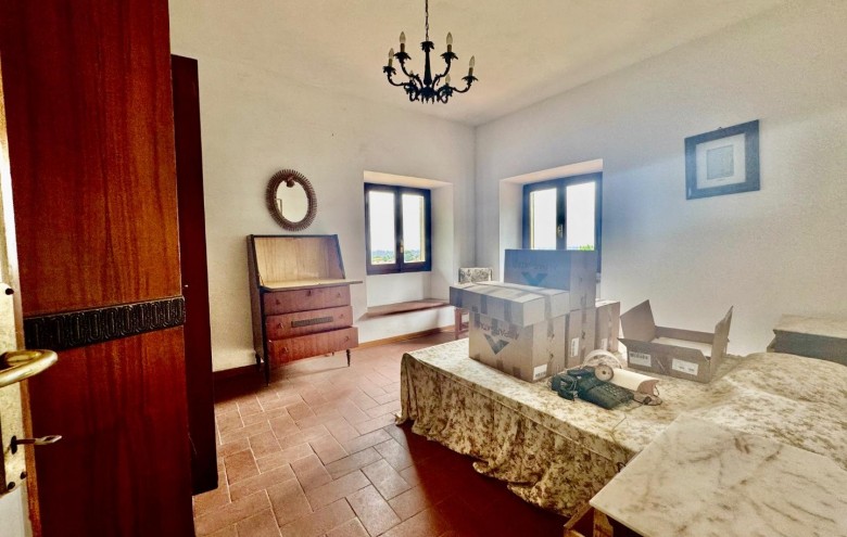 Bifamiliare in vendita a Montignoso