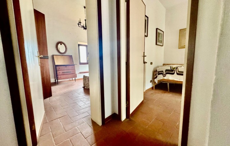 Bifamiliare in vendita a Montignoso