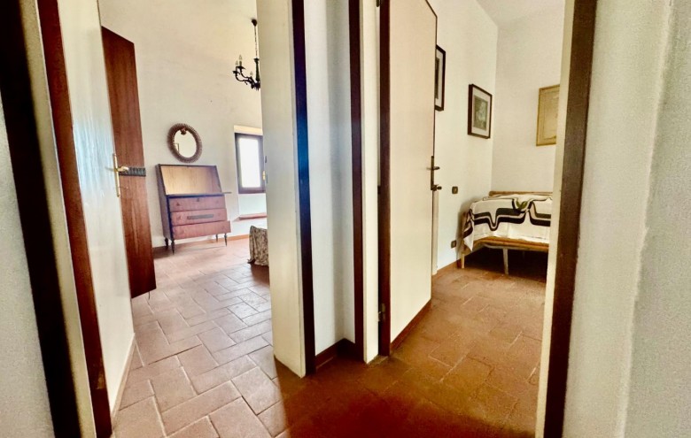 Bifamiliare in vendita a Montignoso