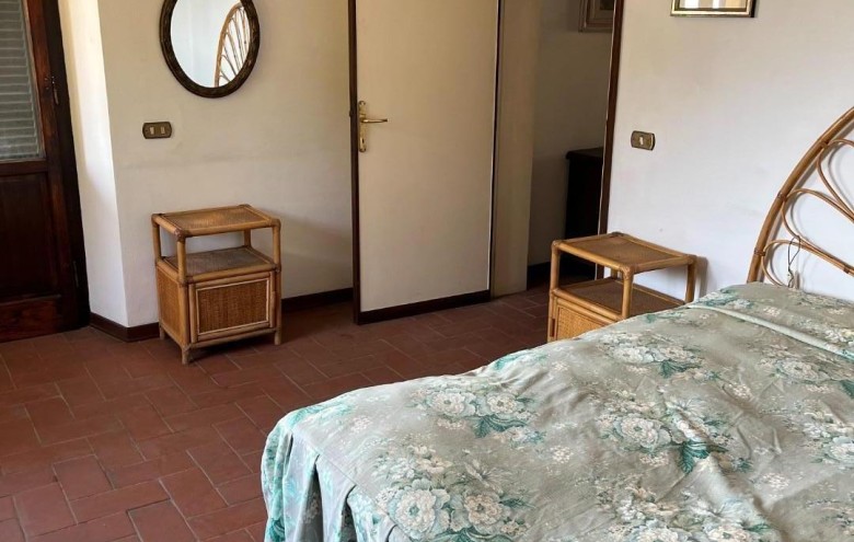 Casa semi indipendente in vendita a Montignoso