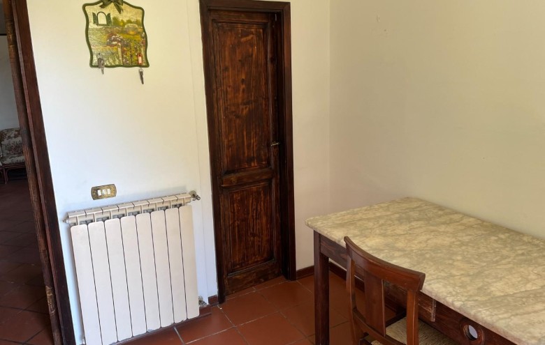 Casa semi indipendente in vendita a Montignoso