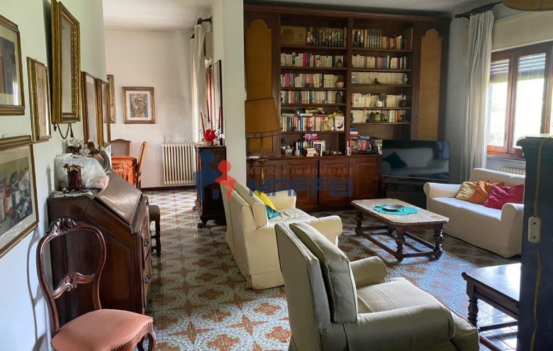 Villa singola in vendita a Viareggio