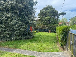Villa singola in vendita a Viareggio