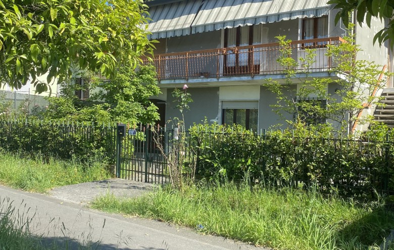 Appartamento in vendita a Massa