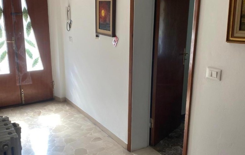 Appartamento in vendita a Massa