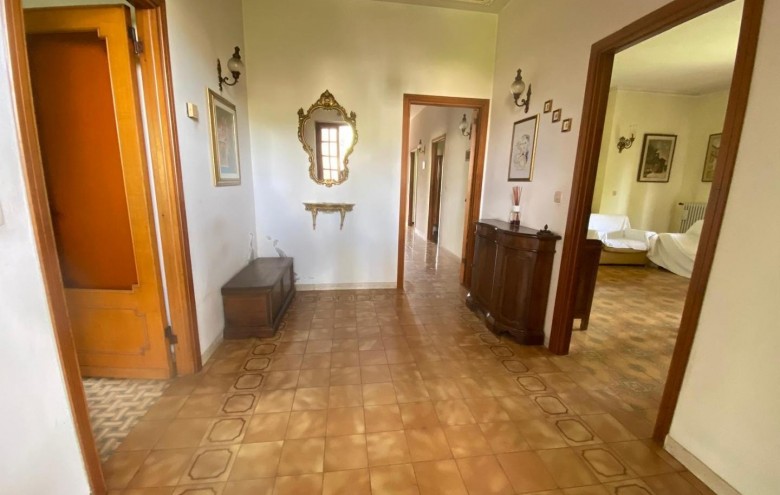 Villa singola in vendita a Massa