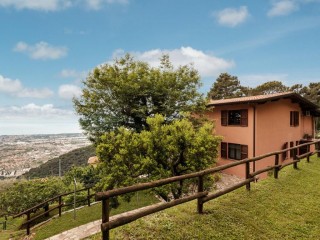 Villa singola in vendita a Massa