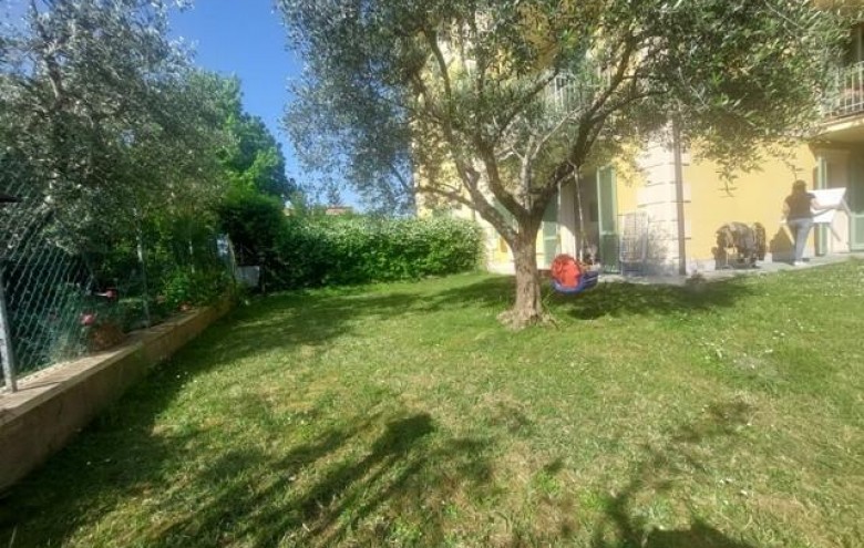 Appartamento in vendita a Massa
