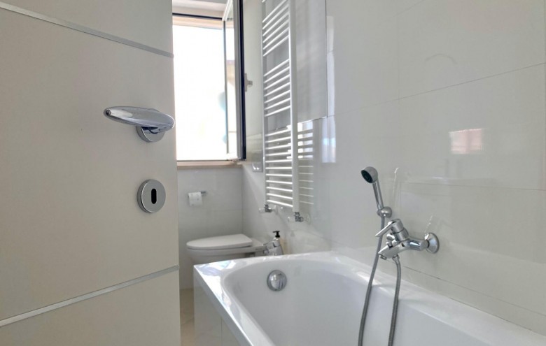 Appartamento in vendita a Massa