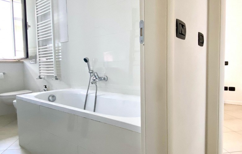 Appartamento in vendita a Massa