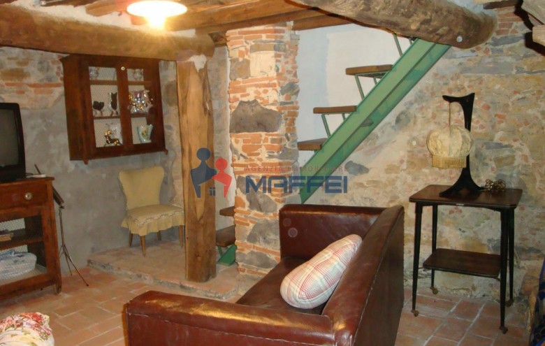 Rustico in vendita a Massarosa
