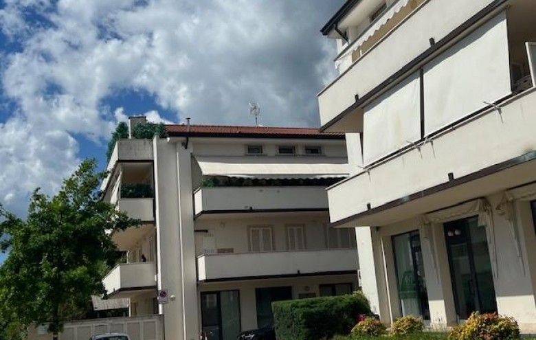 Appartamento in vendita a Massa