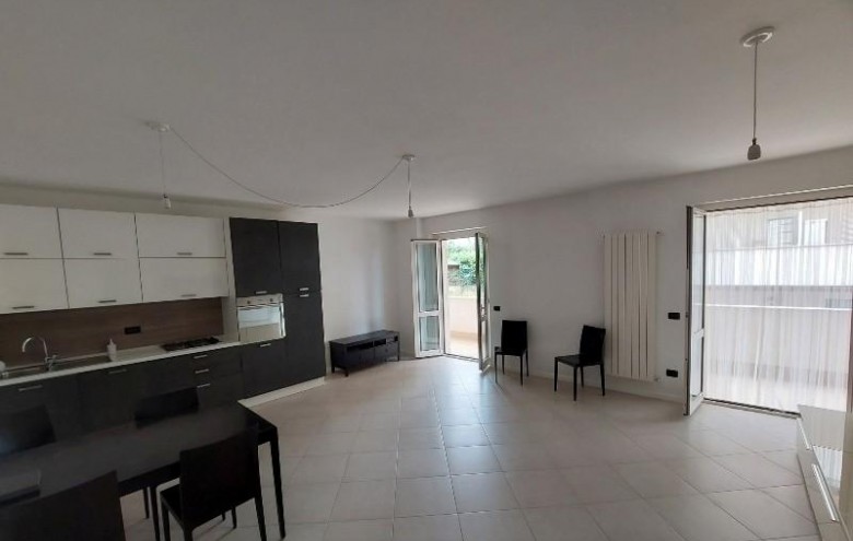 Appartamento in vendita a Massa