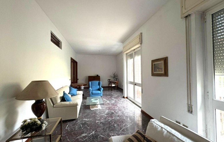 Appartamento in vendita a Massa