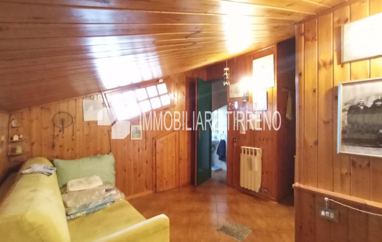 Villetta a schiera in vendita a Massa