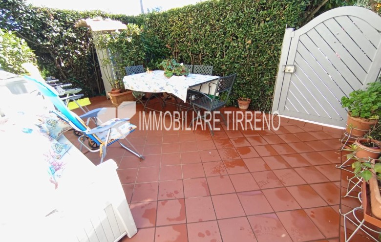 Villetta a schiera in vendita a Massa