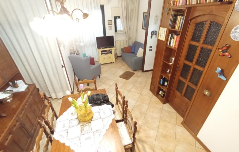 Villetta a schiera in vendita a Massa