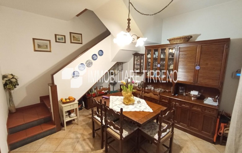 Villetta a schiera in vendita a Massa