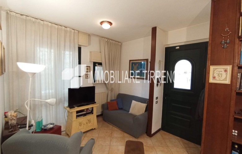 Villetta a schiera in vendita a Massa