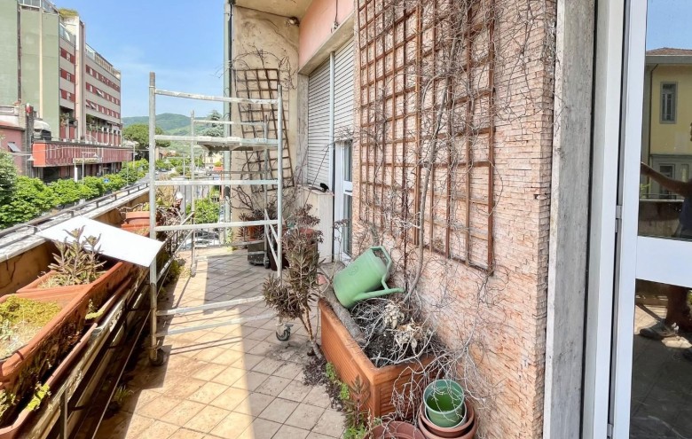 Appartamento in vendita a Massa