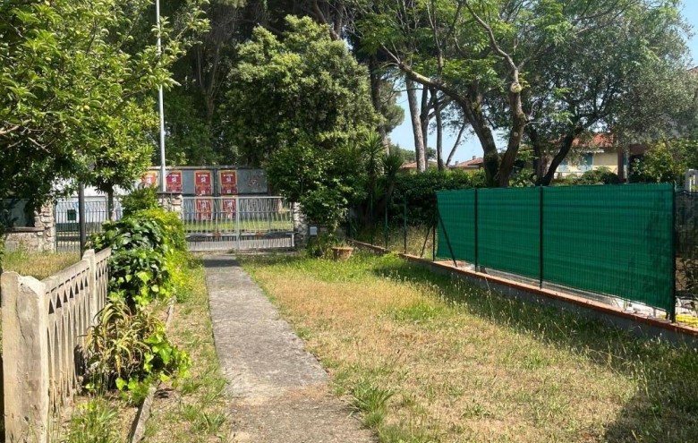 Appartamento in vendita a Massa