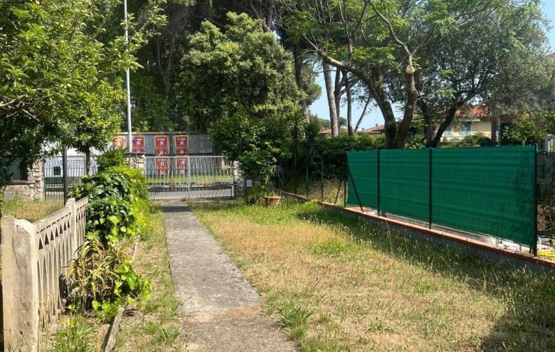 Appartamento in vendita a Massa