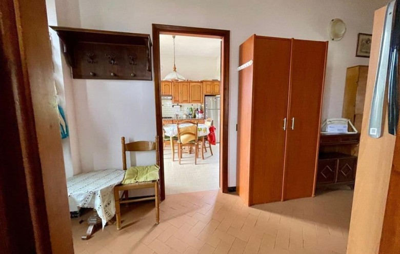 Bifamiliare in vendita a Massa