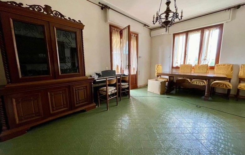 Bifamiliare in vendita a Massa