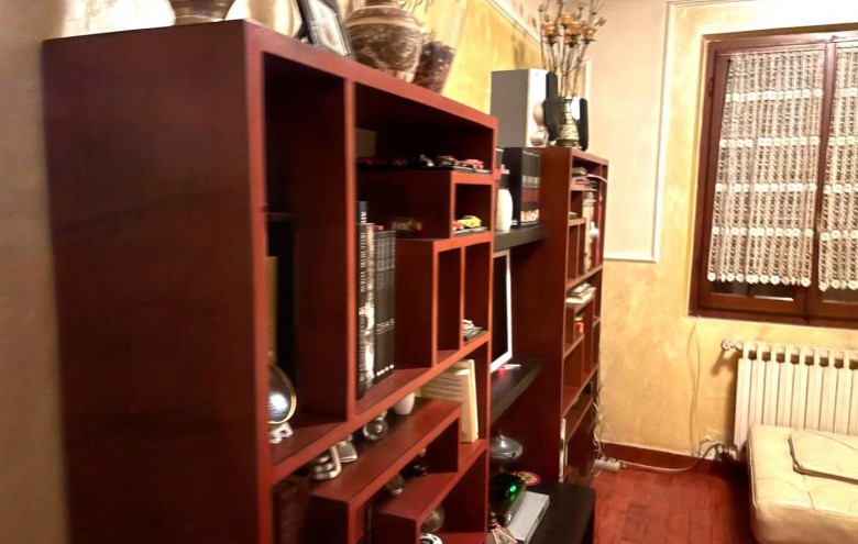 Bifamiliare in vendita a Massa