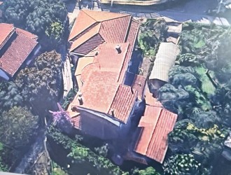 Bifamiliare in vendita a Massa