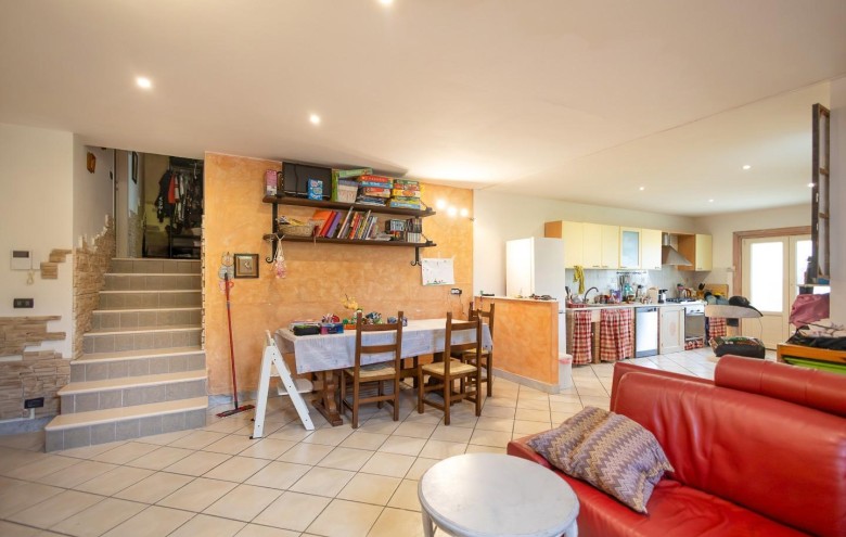 Villa singola in vendita a Massa