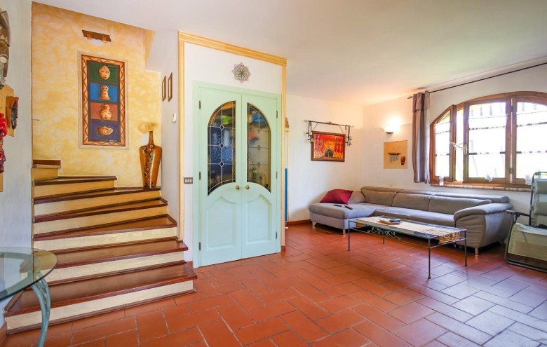 Villa singola in vendita a Massa