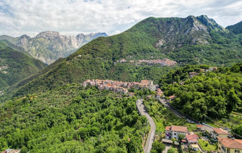 Villa singola in vendita a Massa