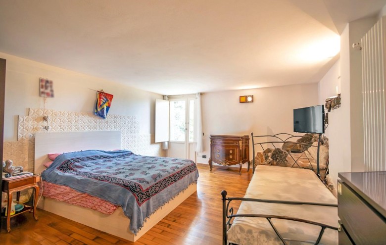 Villa singola in vendita a Massa