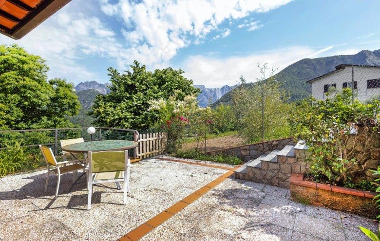 Villa singola in vendita a Massa