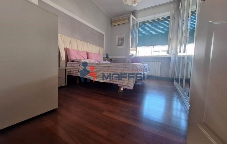 Appartamento in vendita a Viareggio