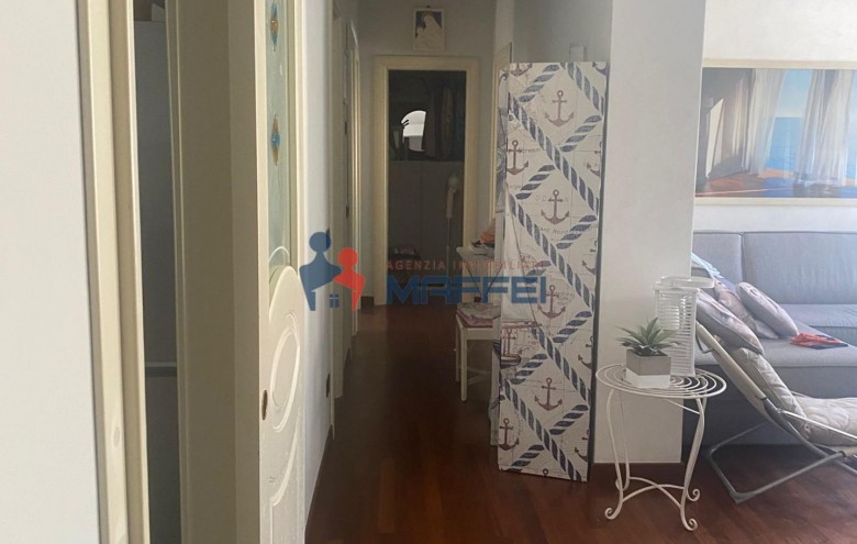 Appartamento in vendita a Viareggio