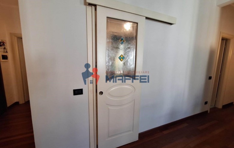 Appartamento in vendita a Viareggio