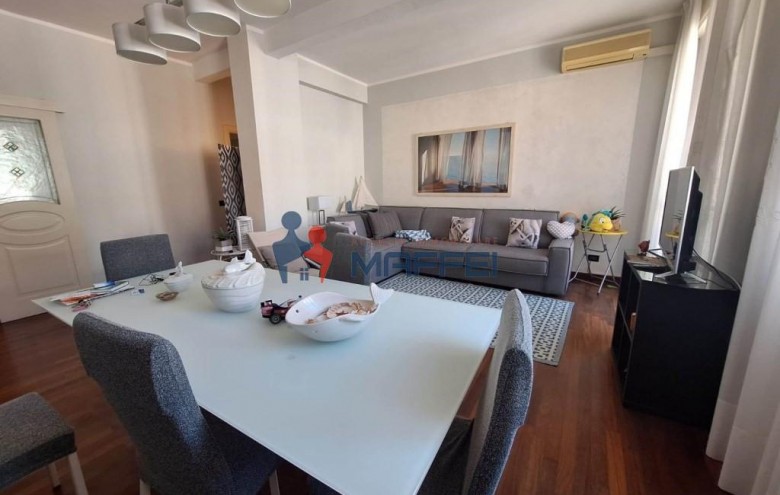 Appartamento in vendita a Viareggio