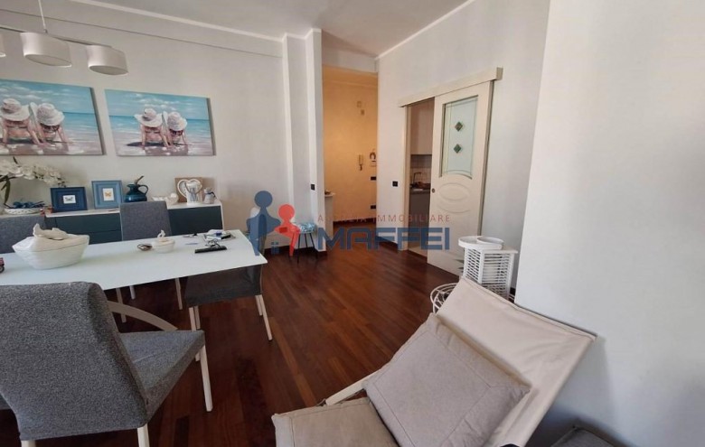 Appartamento in vendita a Viareggio