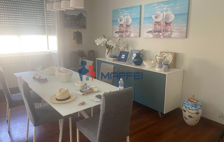 Appartamento in vendita a Viareggio