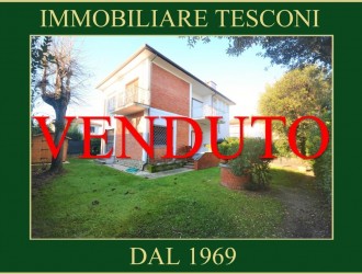 Villa singola in vendita a Marina di Pietrasanta