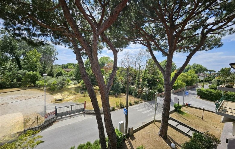 Appartamento in vendita a Massa