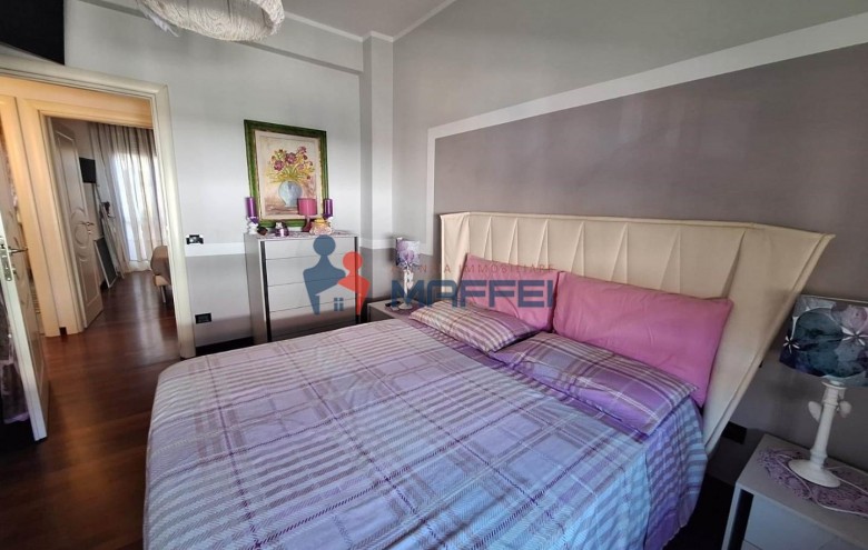 Appartamento in vendita a Viareggio