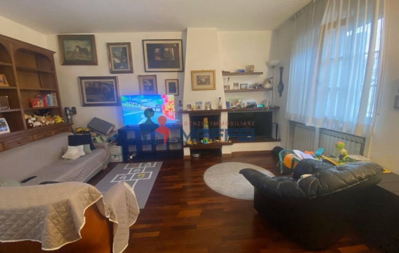 Appartamento in vendita a Viareggio