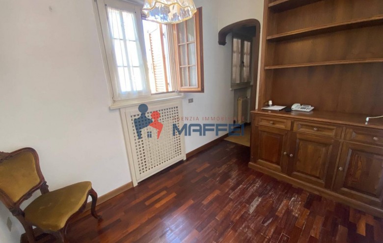 Appartamento in vendita a Viareggio